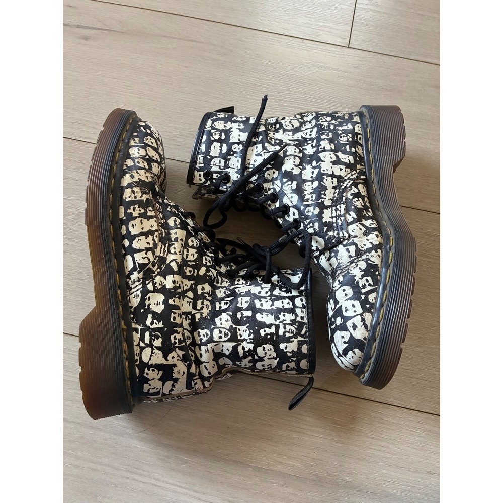 DR MARTENS ANDY WARHOL FACES 5 EYE BOOT - Picture 7 of 9